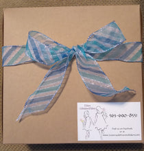 Load image into Gallery viewer, Holiday Cupcake Variety Package